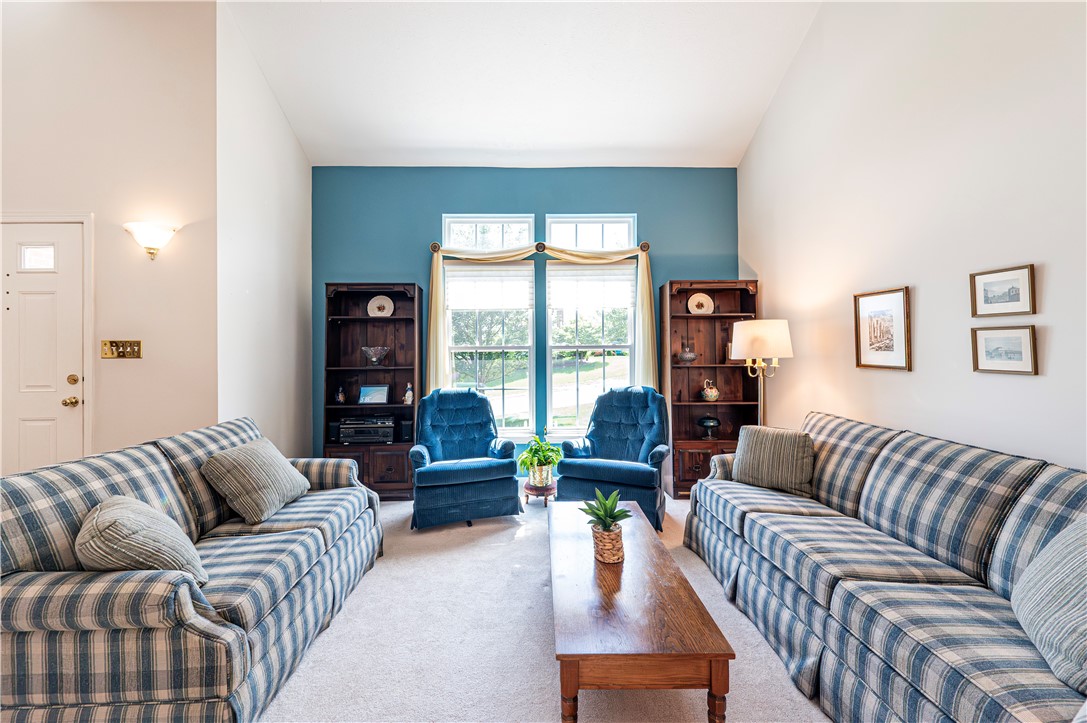 Unity Twp, Pennsylvania 15601, United States, 3 Bedrooms Bedrooms, ,4 BathroomsBathrooms,Residential,Pending,181003