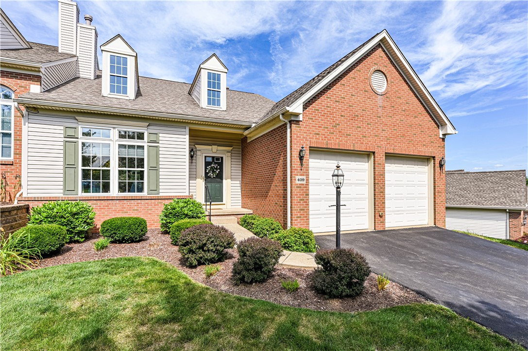 Unity Twp, Pennsylvania 15601, United States, 3 Bedrooms Bedrooms, ,4 BathroomsBathrooms,Residential,Pending,181003