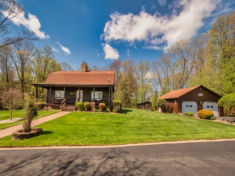 Photo for 159 Ivywood Road