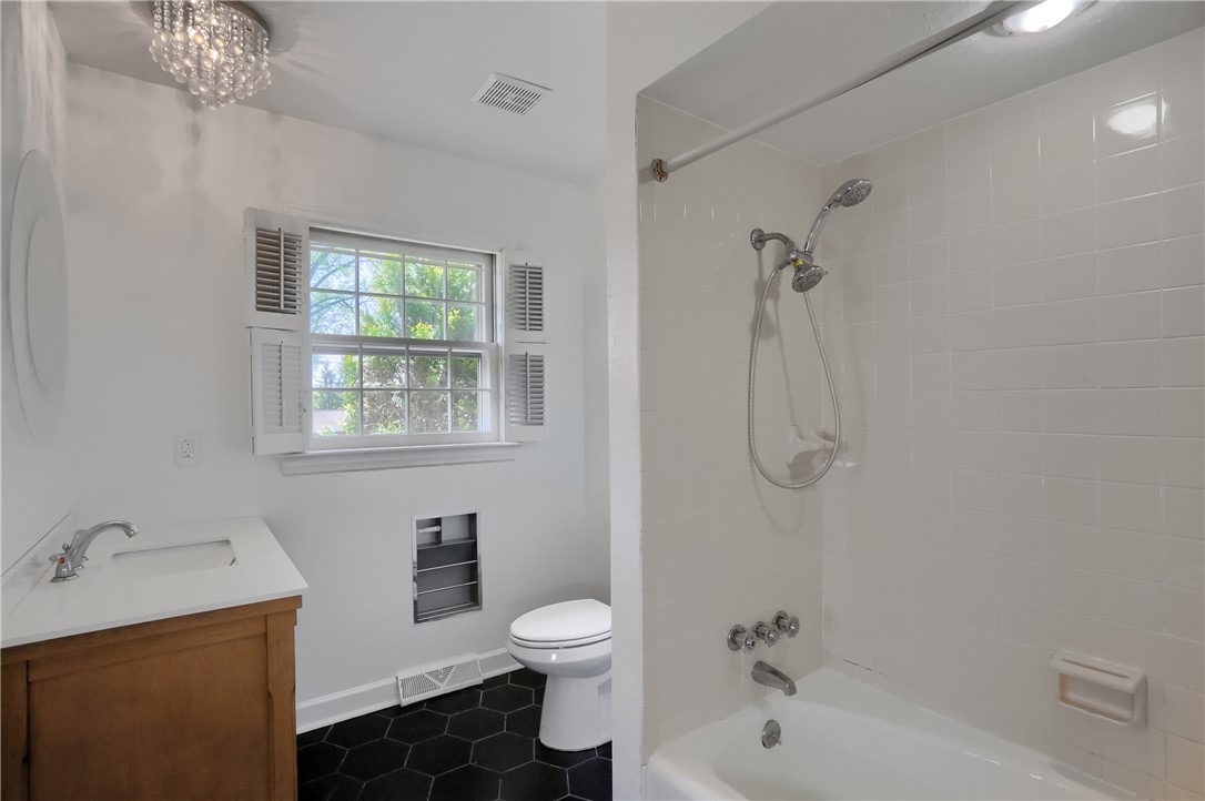2 Davidson Drive Dr, Beaver Falls, Pennsylvania image 33