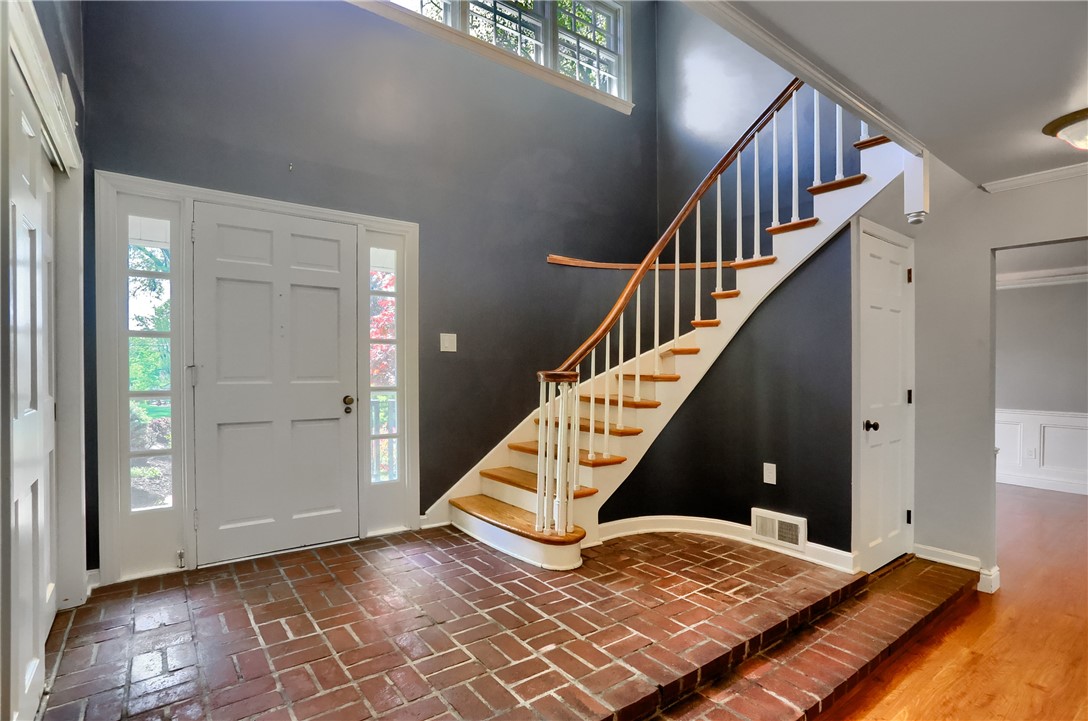 2 Davidson Drive Dr, Beaver Falls, Pennsylvania image 4