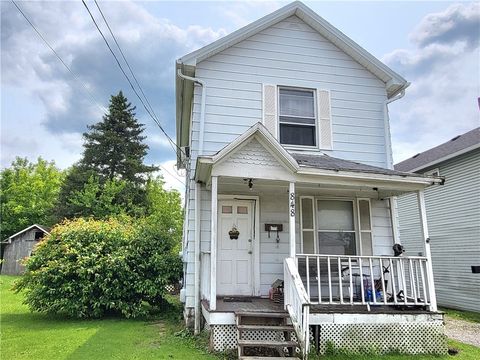 Photo of 848 Arlington Ave, New Castle, PA 16101 (MLS # 1744763)
