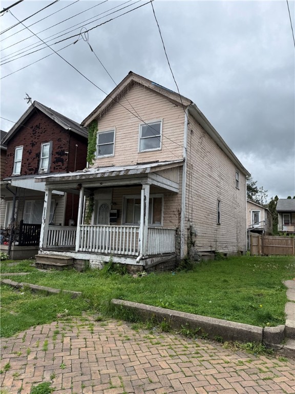 1805 4th Ave Ave, Beaver Falls, Pennsylvania image 2