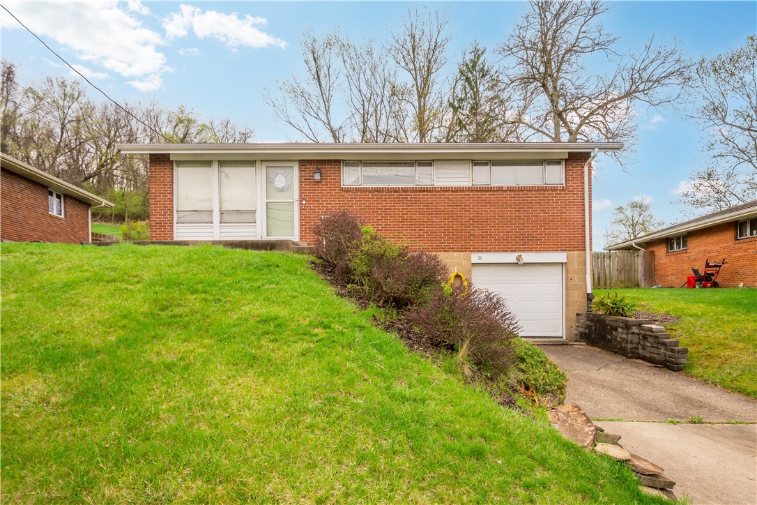 24 Woodruff Drive Dr, Carnegie, Pennsylvania image 1