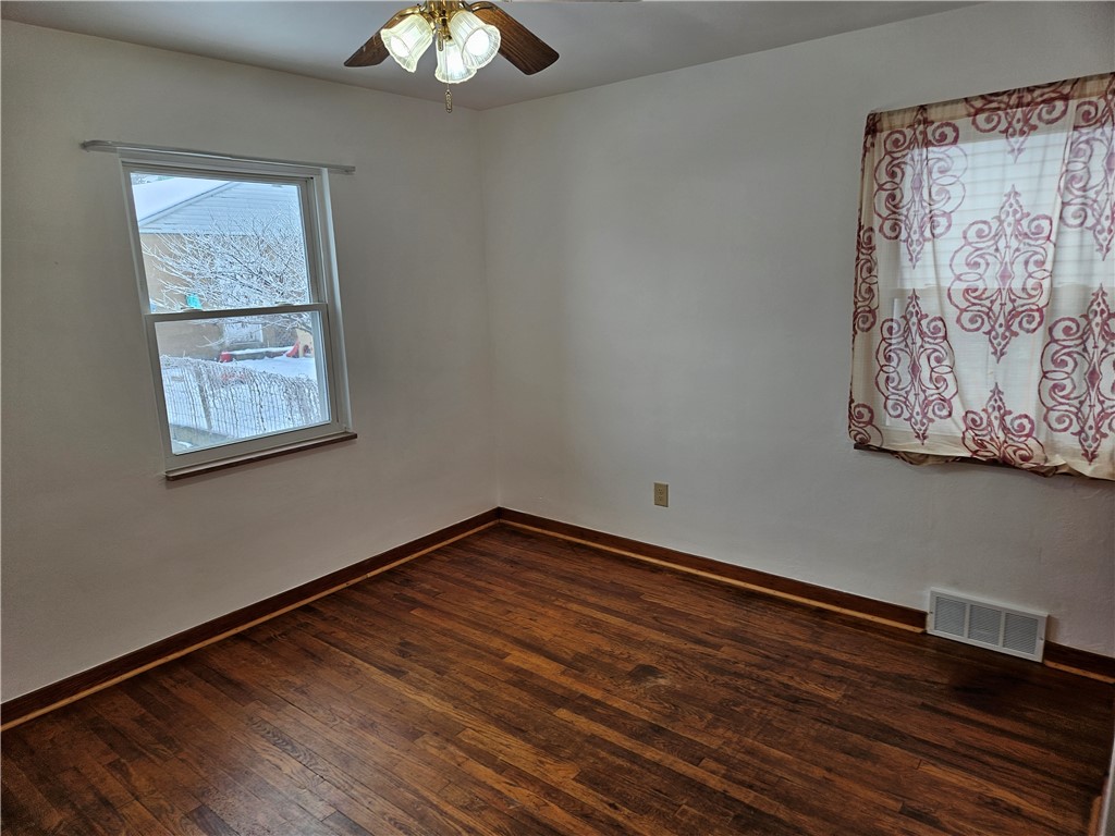 Glassport, Pennsylvania 15045, United States, 3 Bedrooms Bedrooms, ,1 BathroomBathrooms,Residential,Active,14213