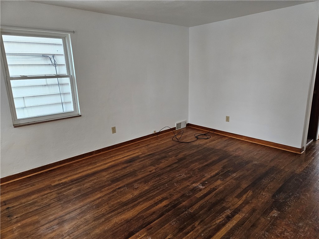 Glassport, Pennsylvania 15045, United States, 3 Bedrooms Bedrooms, ,1 BathroomBathrooms,Residential,Active,14213