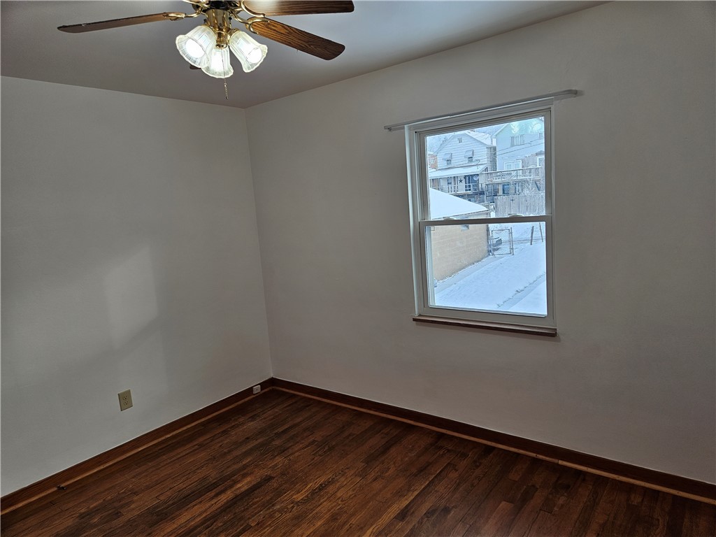 Glassport, Pennsylvania 15045, United States, 3 Bedrooms Bedrooms, ,1 BathroomBathrooms,Residential,Active,14213
