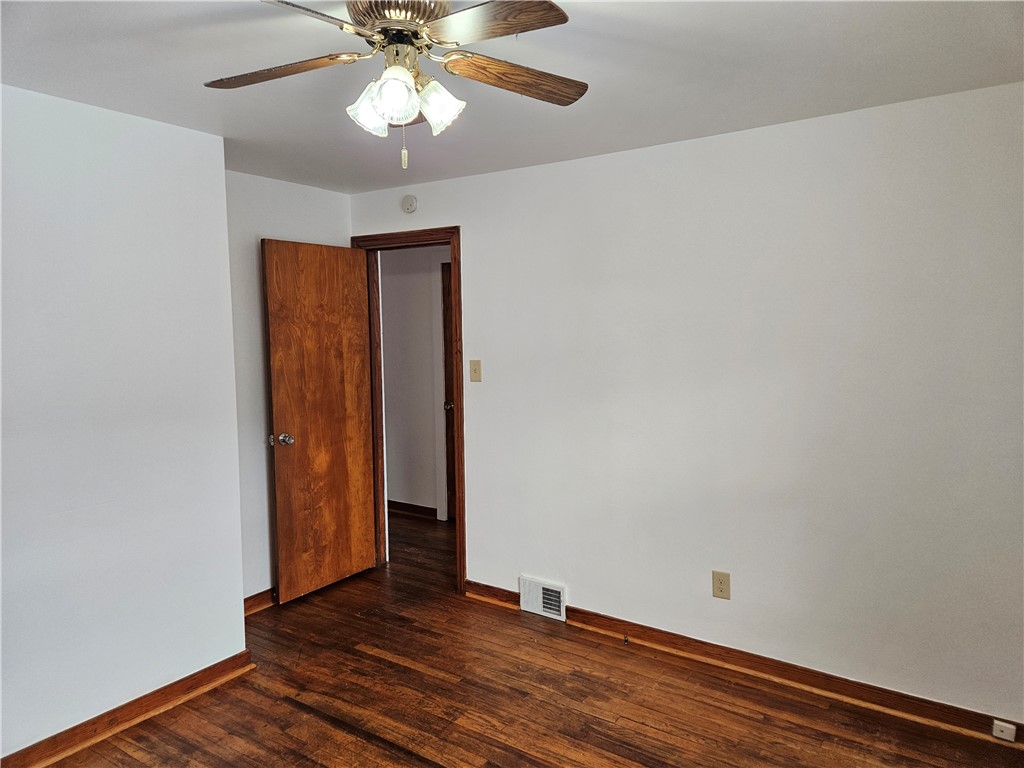 Glassport, Pennsylvania 15045, United States, 3 Bedrooms Bedrooms, ,1 BathroomBathrooms,Residential,Active,14213