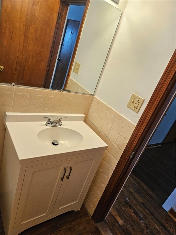 Glassport, Pennsylvania 15045, United States, 3 Bedrooms Bedrooms, ,1 BathroomBathrooms,Residential,Active,14213