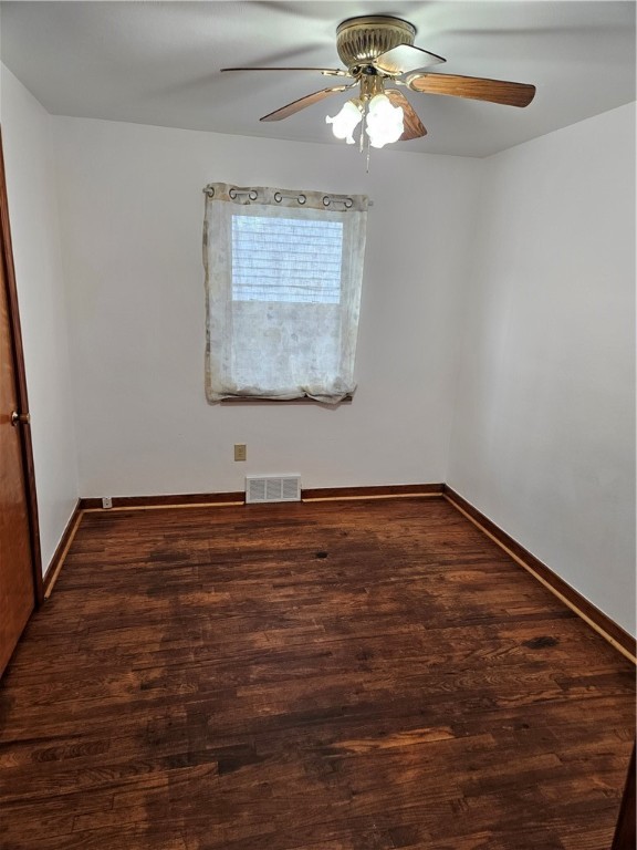 Glassport, Pennsylvania 15045, United States, 3 Bedrooms Bedrooms, ,1 BathroomBathrooms,Residential,Active,14213