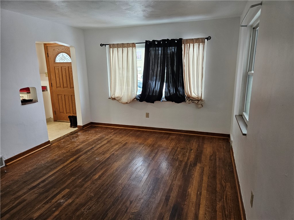 Glassport, Pennsylvania 15045, United States, 3 Bedrooms Bedrooms, ,1 BathroomBathrooms,Residential,Active,14213