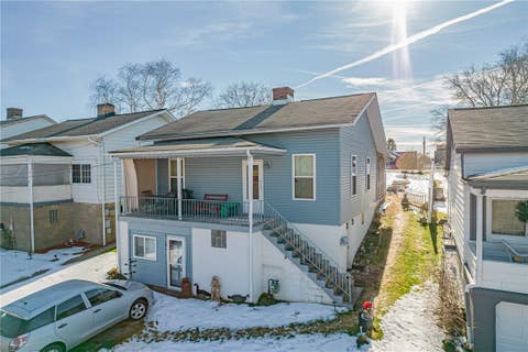 Photo for 109 University St