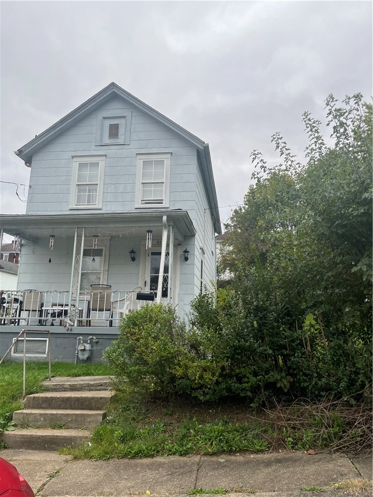 928 Locust Avenue