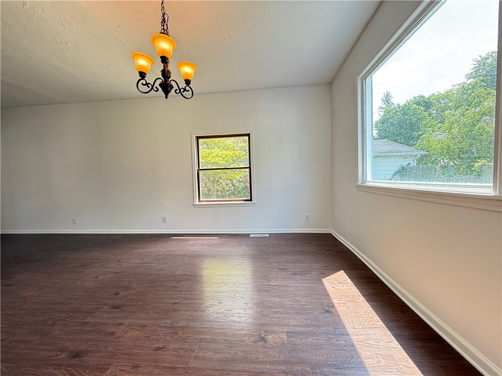 Greenville Boro - Mer, Pennsylvania 16125, United States, 3 Bedrooms Bedrooms, ,1 BathroomBathrooms,Residential,Active,88836