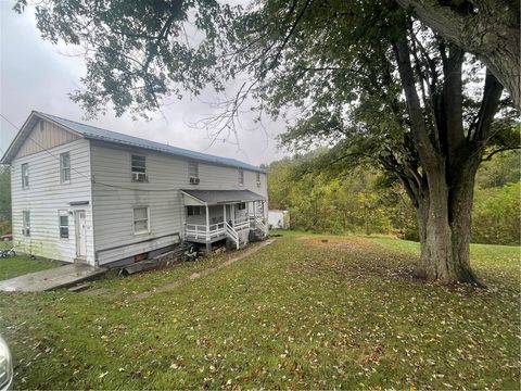 Photo of 102 Francis Mine State Rd, Burgettstown, PA 15021 (MLS # 1727020)