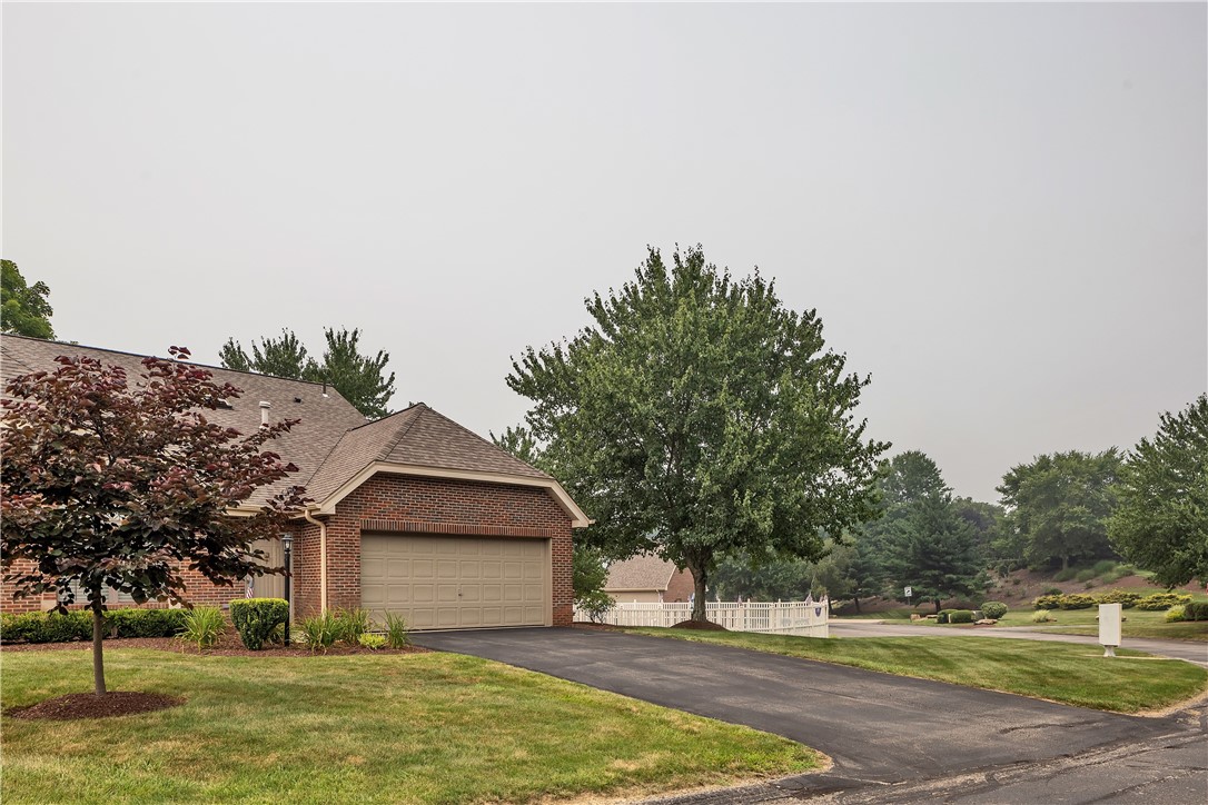 1454 Lyons Chase Cir
