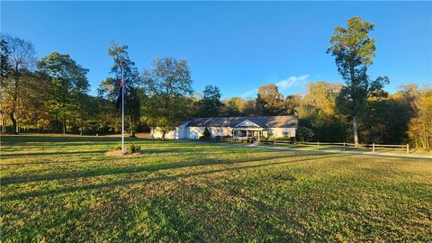 Photo of 1179 School Road, Leechburg, PA 15656 (MLS # 1725372)