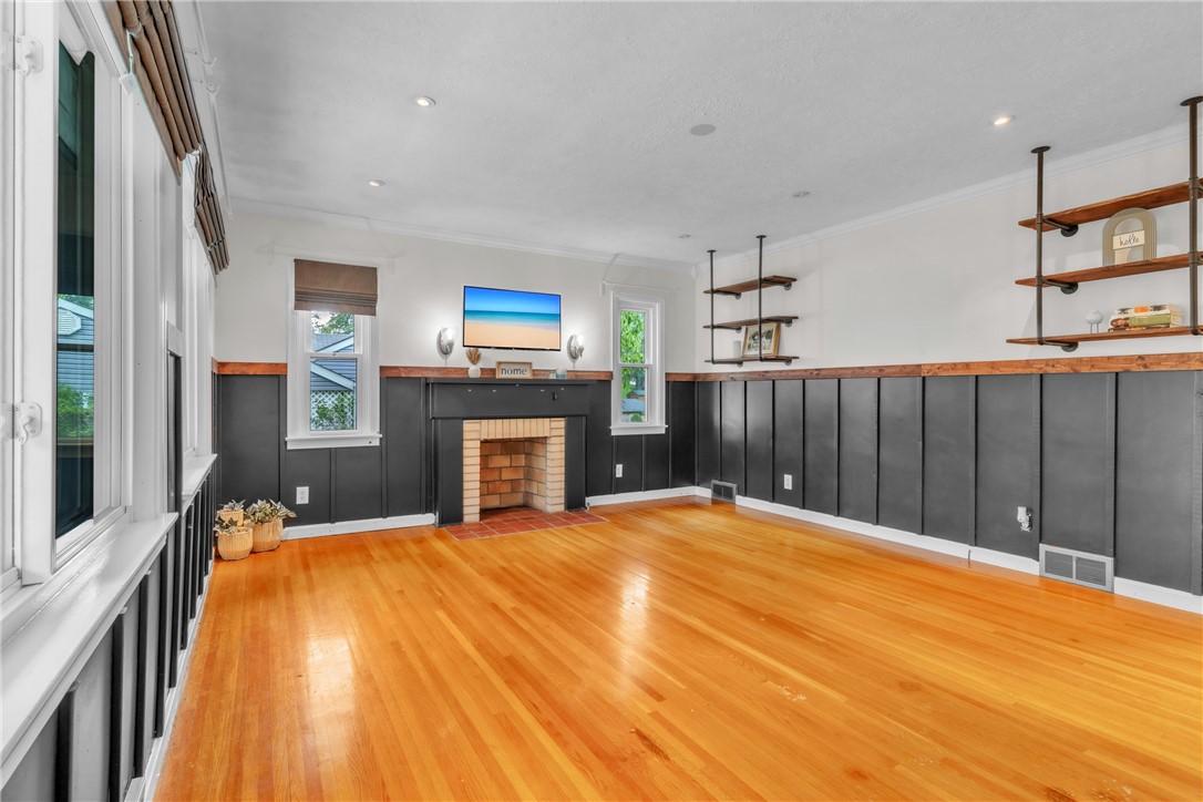 Hanover Twp, Pennsylvania 15021, United States, 3 Bedrooms Bedrooms, ,2 BathroomsBathrooms,Residential,Contingent,183609