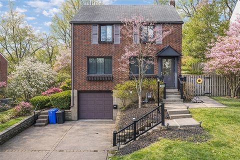 Photo of 310 Edgewood Rd, Pittsburgh, PA 15221 (MLS # 1742800)