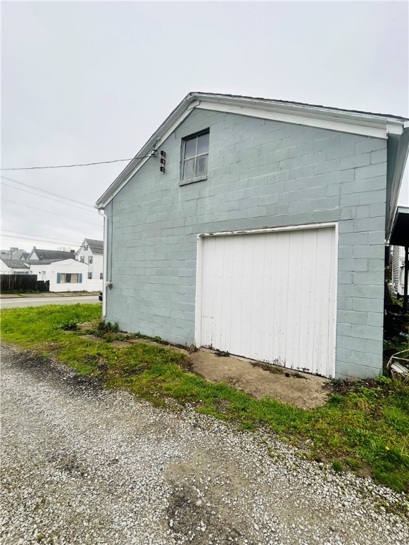 1300 Ridge Ave, Latrobe, Pennsylvania image 3
