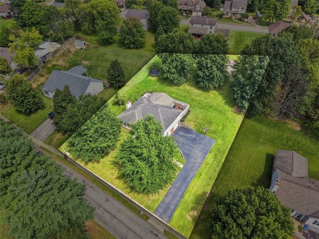 405 Freedom Rd
