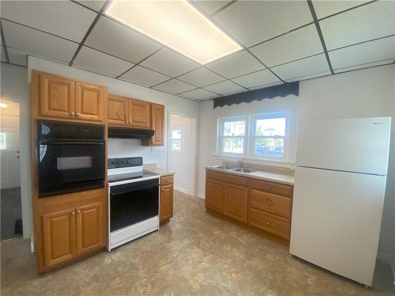 Youngwood, Pennsylvania 15697, United States, 4 Bedrooms Bedrooms, ,2 BathroomsBathrooms,Residential,Active,26881
