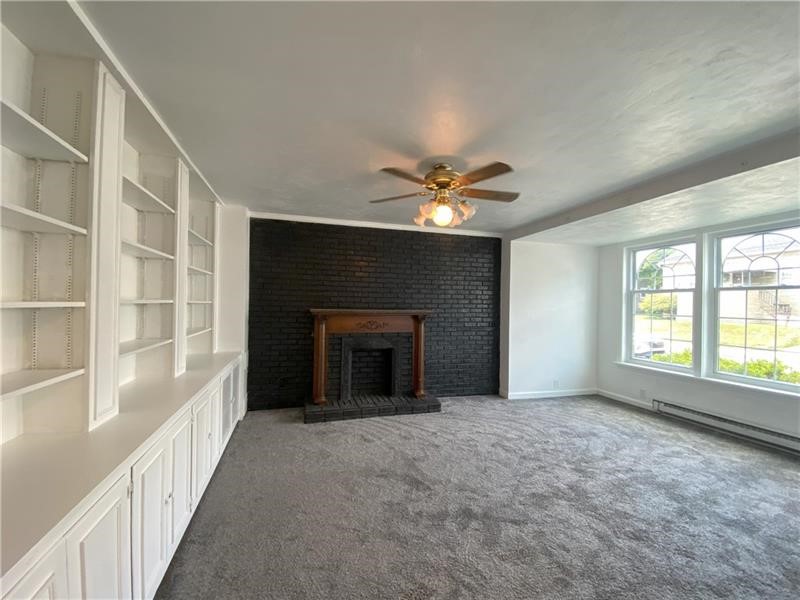 Youngwood, Pennsylvania 15697, United States, 4 Bedrooms Bedrooms, ,2 BathroomsBathrooms,Residential,Active,26881