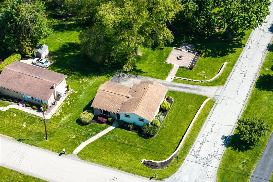 304 Crescent Dr