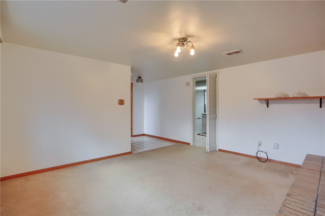 Cranberry Twp, Pennsylvania 16066, United States, 3 Bedrooms Bedrooms, ,3 BathroomsBathrooms,Residential,Contingent,2869