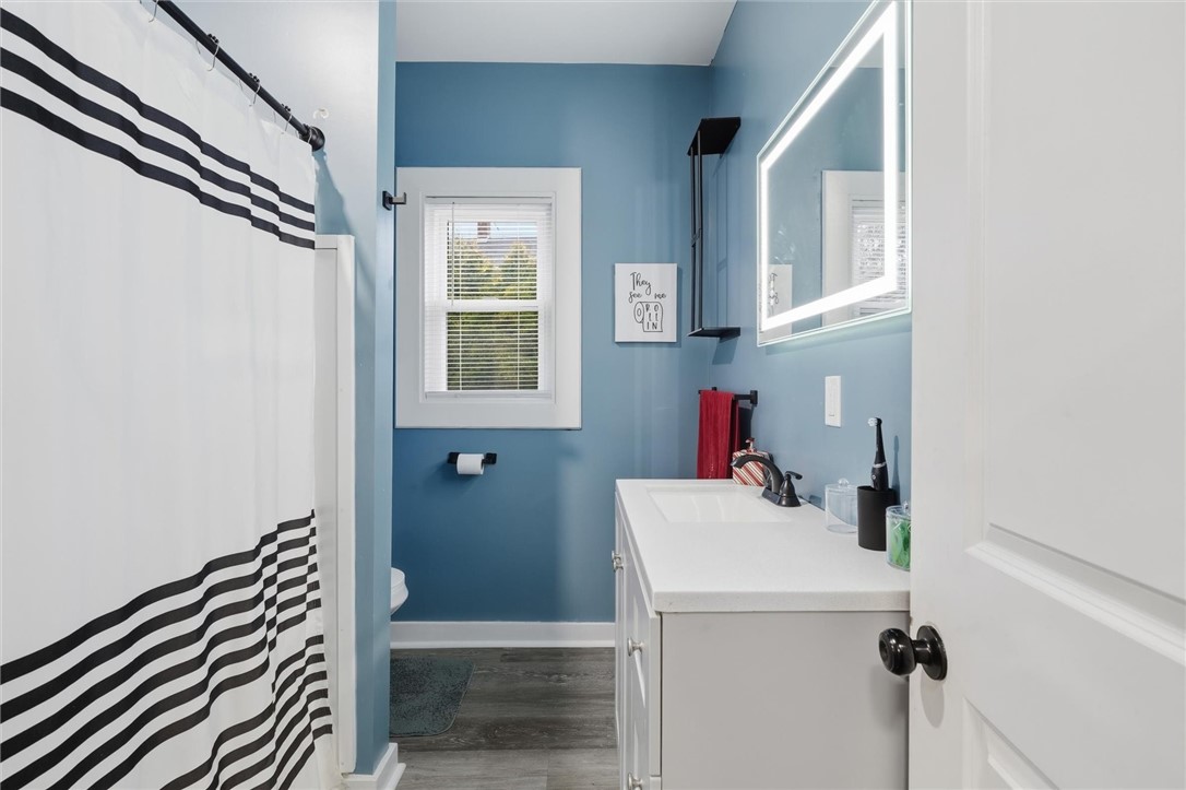 City Of Washington, Pennsylvania 15301, United States, 4 Bedrooms Bedrooms, ,2 BathroomsBathrooms,Residential,Active,250575