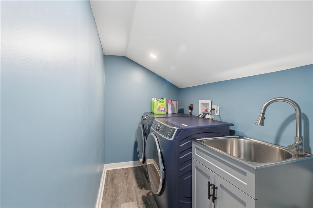 City Of Washington, Pennsylvania 15301, United States, 4 Bedrooms Bedrooms, ,2 BathroomsBathrooms,Residential,Active,250575