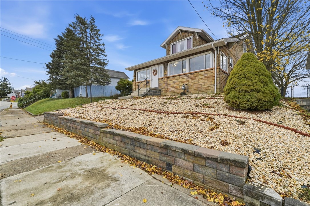 City Of Washington, Pennsylvania 15301, United States, 4 Bedrooms Bedrooms, ,2 BathroomsBathrooms,Residential,Active,250575