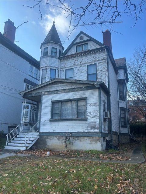Photo of 222 E End Ave, Pittsburgh, PA 15221 (MLS # 1733148)