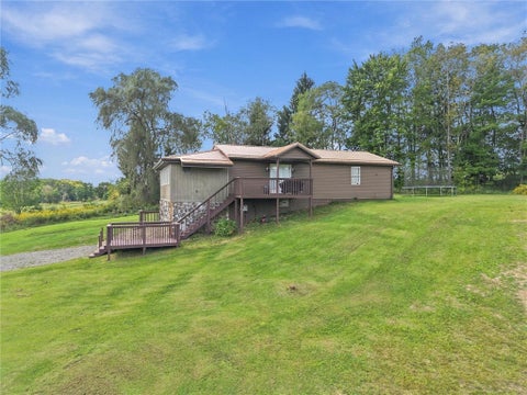 Homes For Sale - 144 Oak Grove Ln Ln<br/> Mercer Twp, PA 16038