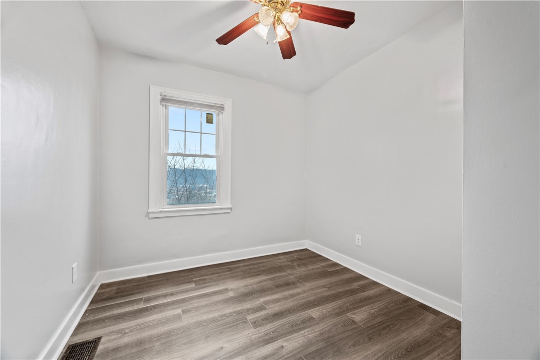 947 Pine St St, Ambridge, Pennsylvania image 21