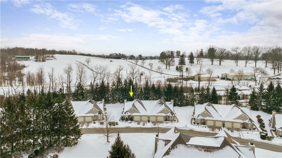 Hempfield Twp - Wml, Pennsylvania 15601, United States, 2 Bedrooms Bedrooms, ,2 BathroomsBathrooms,Residential,Contingent,11701