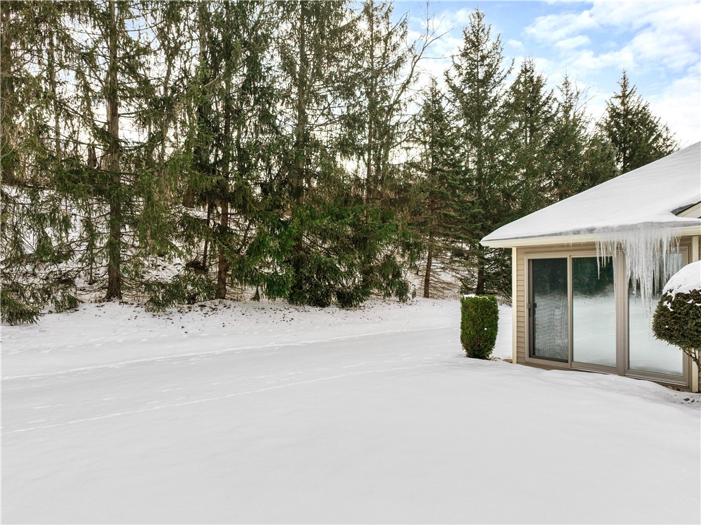 Hempfield Twp - Wml, Pennsylvania 15601, United States, 2 Bedrooms Bedrooms, ,2 BathroomsBathrooms,Residential,Contingent,11701