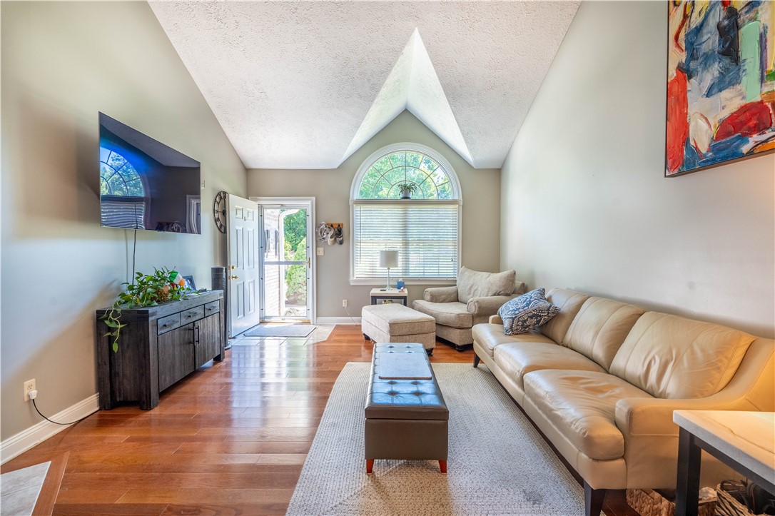 228 Country View Drive