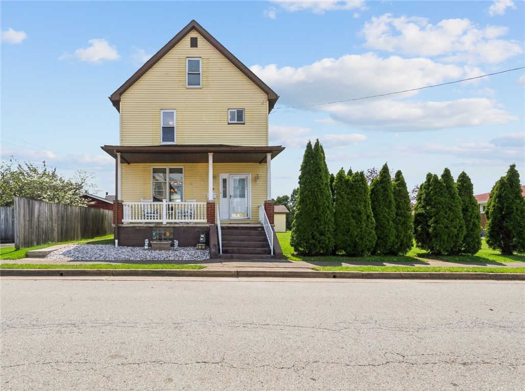 120 Avenue B, Latrobe, Pennsylvania image 1