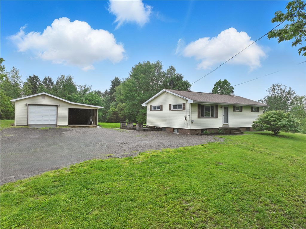 124 Plum Street St, Franklin, Pennsylvania image 2