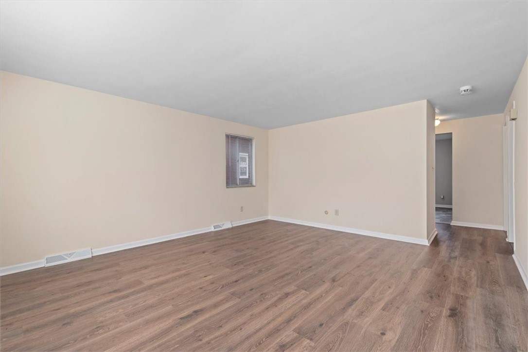 Brighton Heights, Pennsylvania 15212, United States, 2 Bedrooms Bedrooms, ,1 BathroomBathrooms,Residential,Active,28341