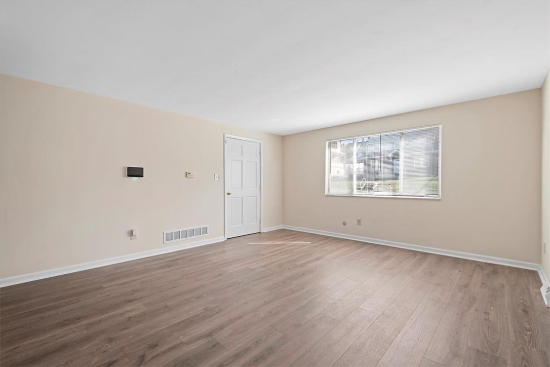 Brighton Heights, Pennsylvania 15212, United States, 2 Bedrooms Bedrooms, ,1 BathroomBathrooms,Residential,Active,28341