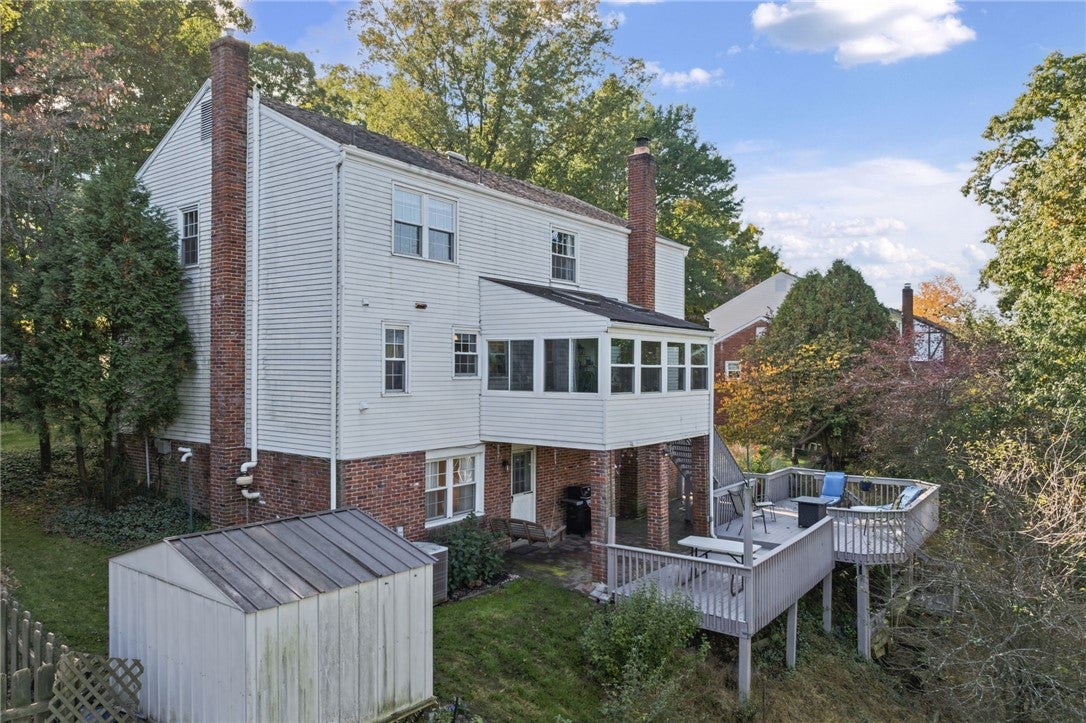 2437 Bellwood Drive