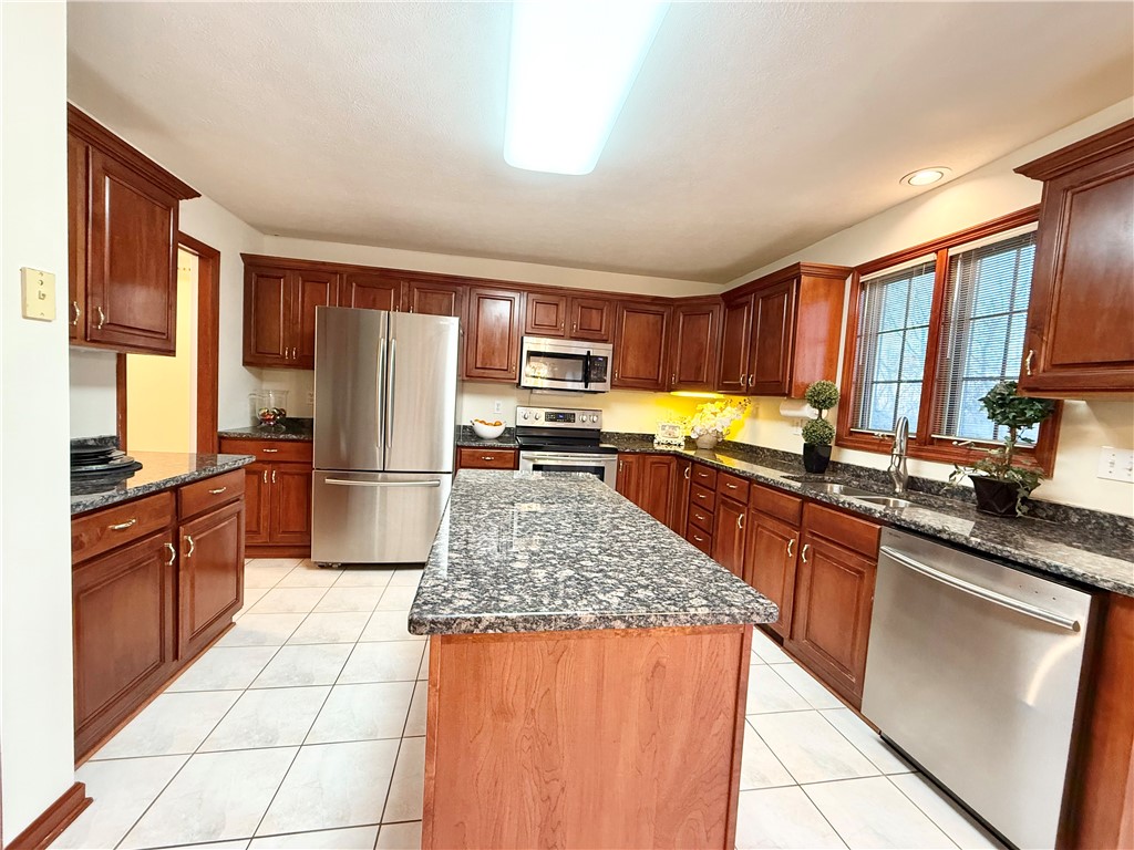 1026 Lexington Dr Dr, Murrysville, Pennsylvania image 13