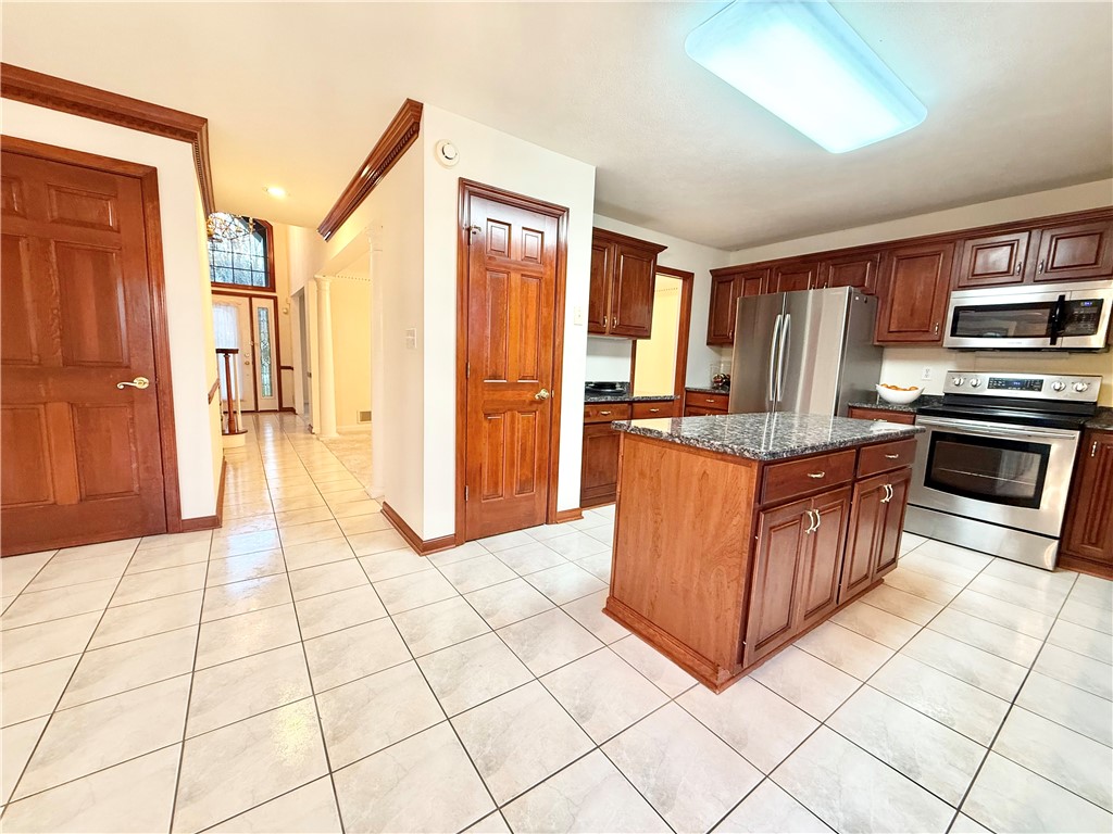 1026 Lexington Dr Dr, Murrysville, Pennsylvania image 14