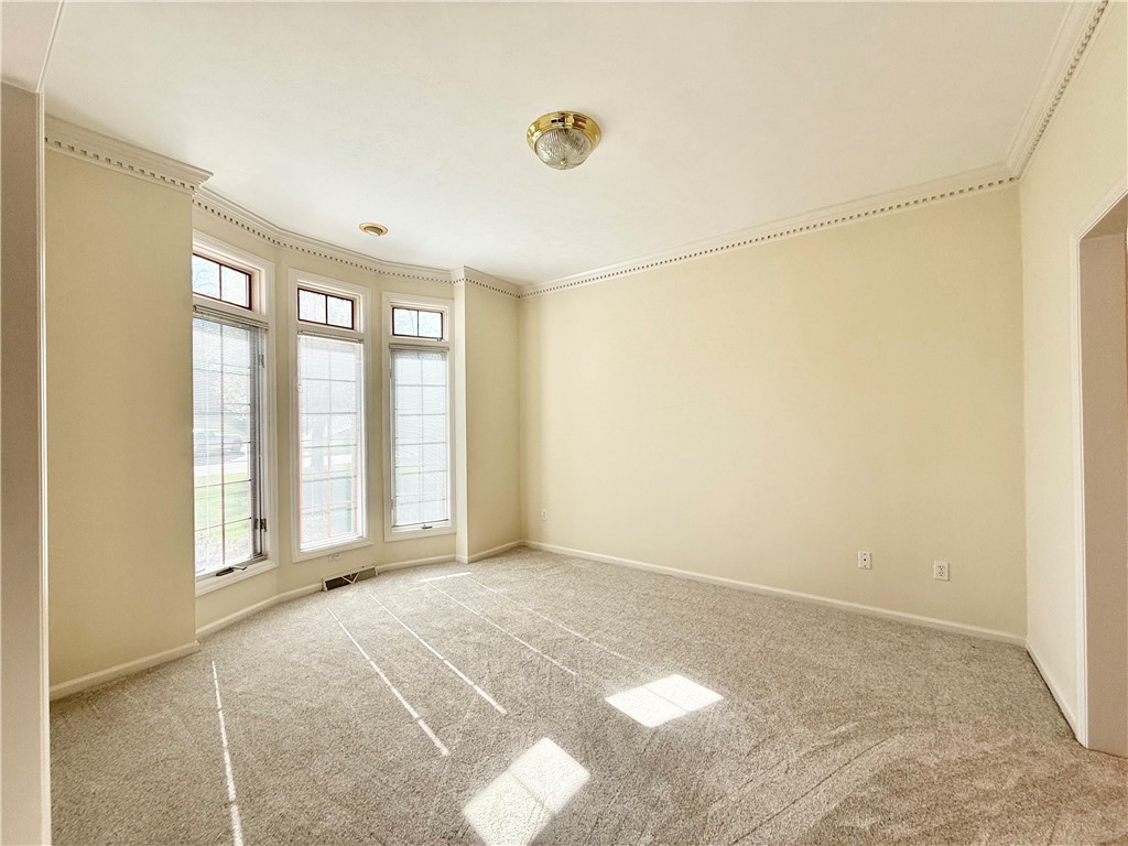 1026 Lexington Dr Dr, Murrysville, Pennsylvania image 4