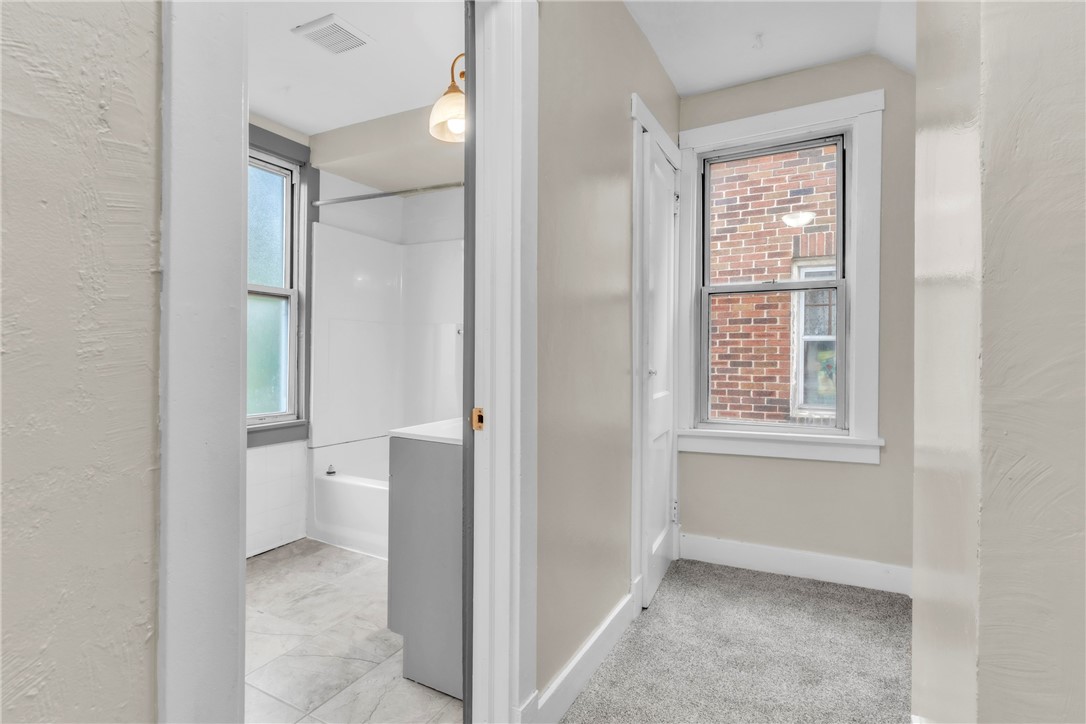 Dormont, Pennsylvania 15216, United States, 3 Bedrooms Bedrooms, ,1 BathroomBathrooms,Residential,Active,191160