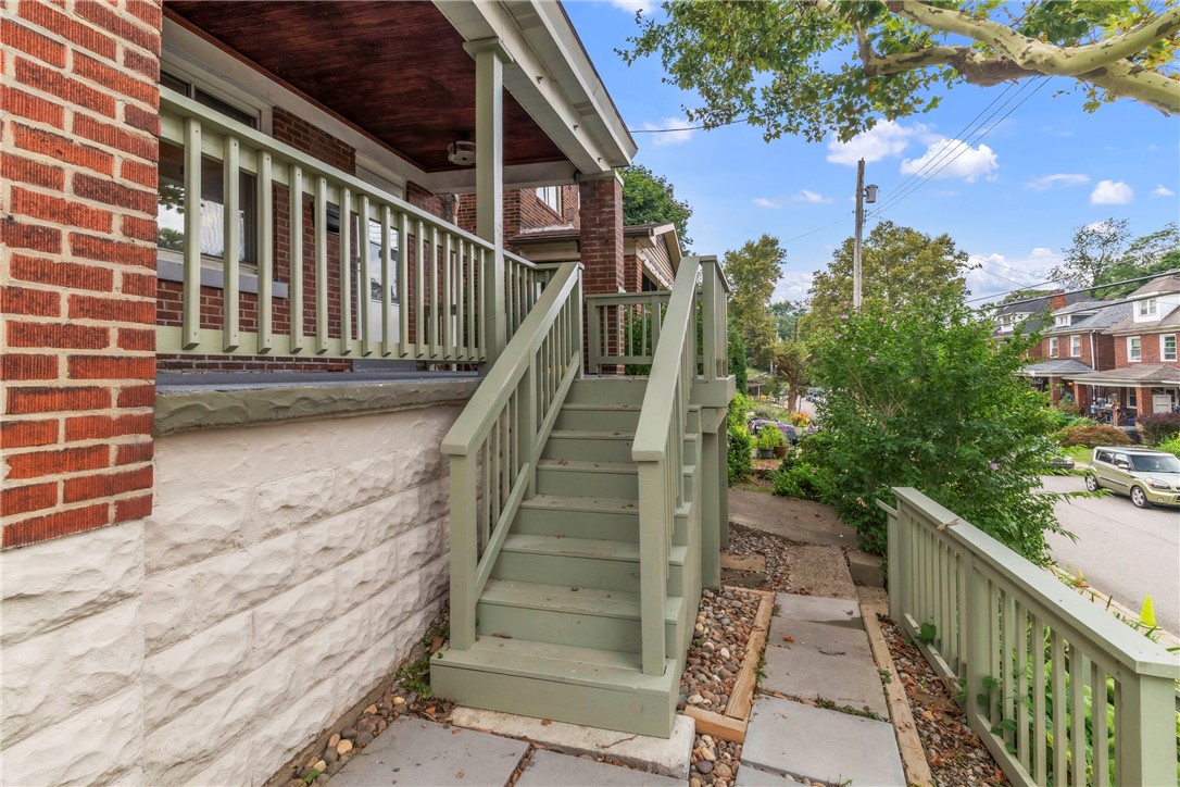 Dormont, Pennsylvania 15216, United States, 3 Bedrooms Bedrooms, ,1 BathroomBathrooms,Residential,Active,191160