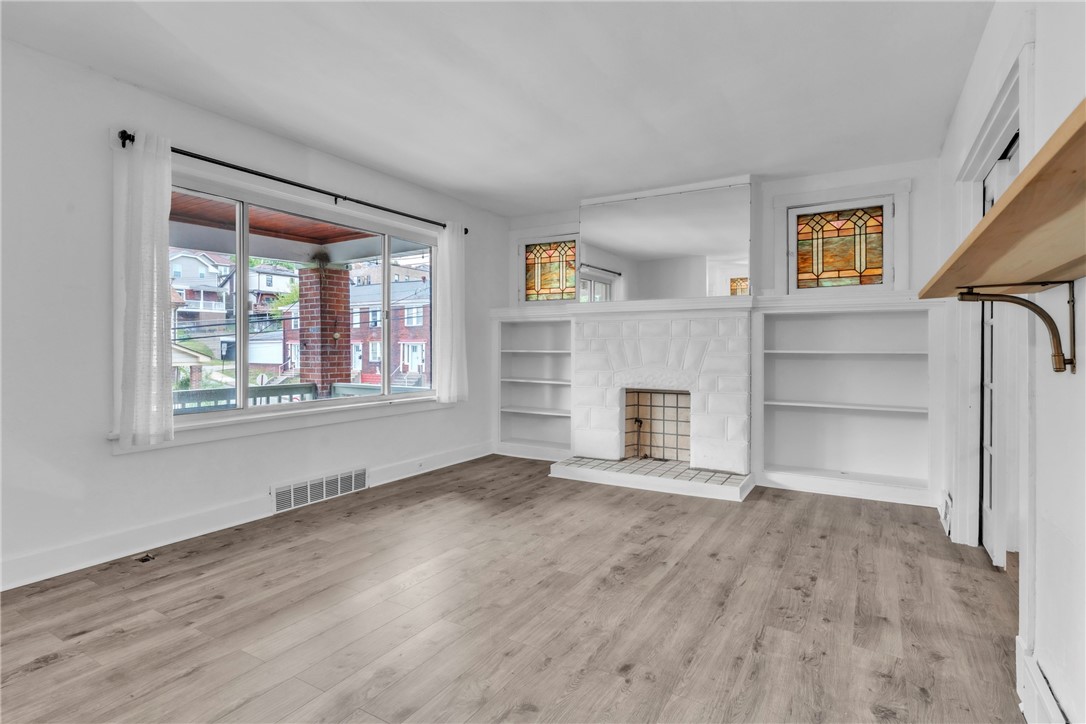 Dormont, Pennsylvania 15216, United States, 3 Bedrooms Bedrooms, ,1 BathroomBathrooms,Residential,Active,191160