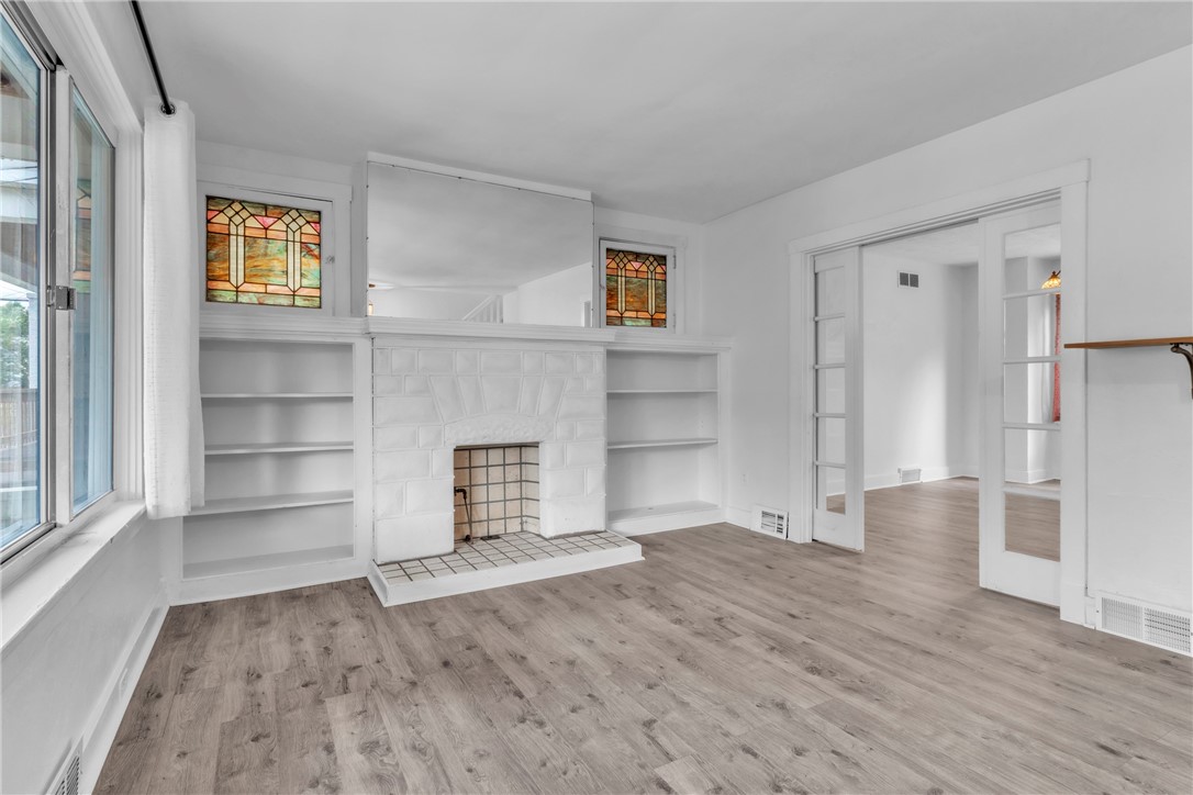 Dormont, Pennsylvania 15216, United States, 3 Bedrooms Bedrooms, ,1 BathroomBathrooms,Residential,Active,191160